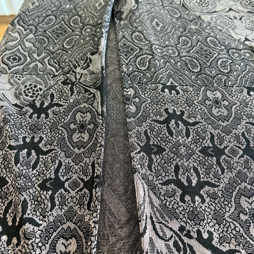 Laura Ashley Vintage Black with blended in colors Size M - Picture 8 of 10